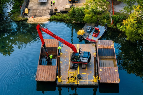 Mechanical & Hydraulic Dredging